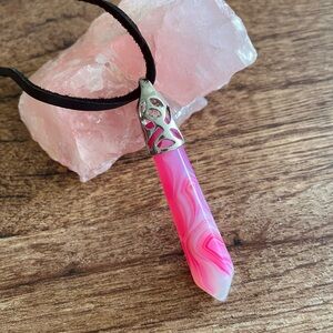 Large Pink Agate Pointed Pendant Crystal Gemostone Charm Necklace